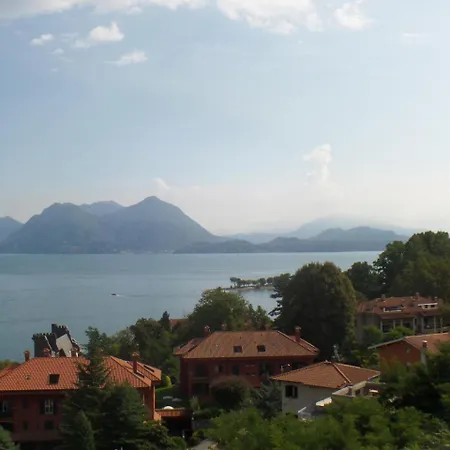 Aurora Casa de Férias Baveno